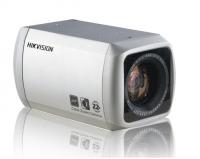 Аналоговая видеокамера с зумом HikVision DS-2CZ232P